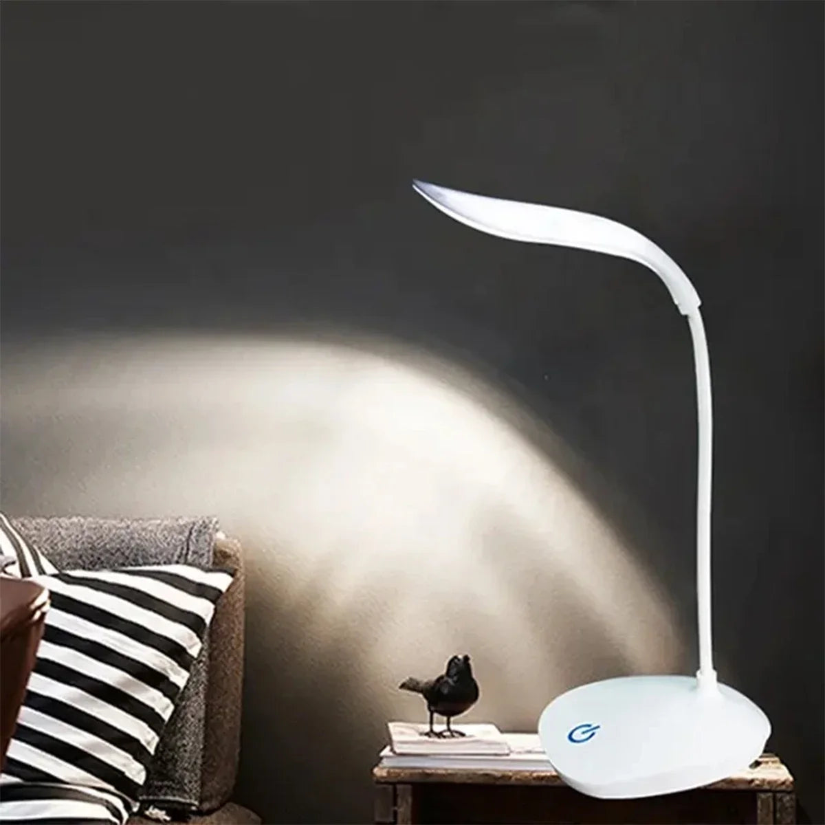 Portable LED Desk Lamp: USB Charging, Touch Dimming & Eye Protection